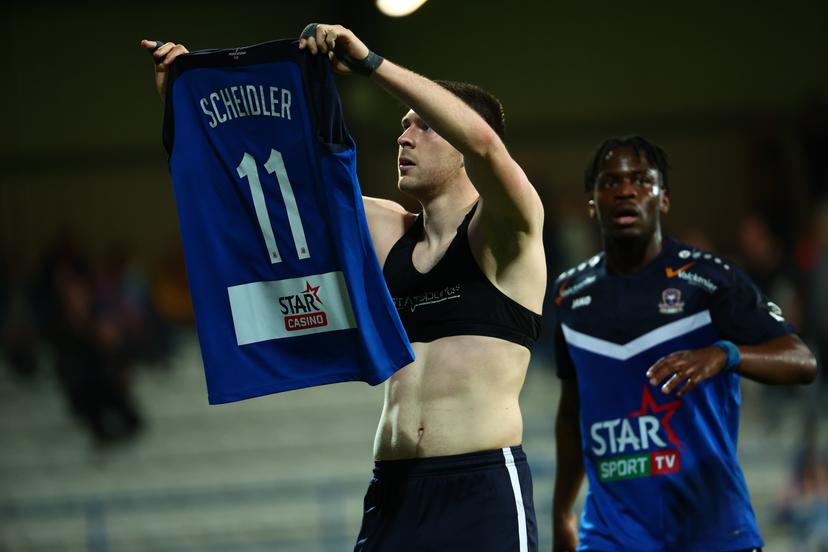 Dender's Aurelien Scheidler celebrates after scoring during a soccer match between FCV Dender EH and Sporting Charleroi, Tuesday 22 April 2025 in Denderleeuw, on day 5 (out of 10) of the Europe Play-offs of the 2024-2025 'Jupiler Pro League' first division of the Belgian championship. BELGA PHOTO DAVID PINTENS