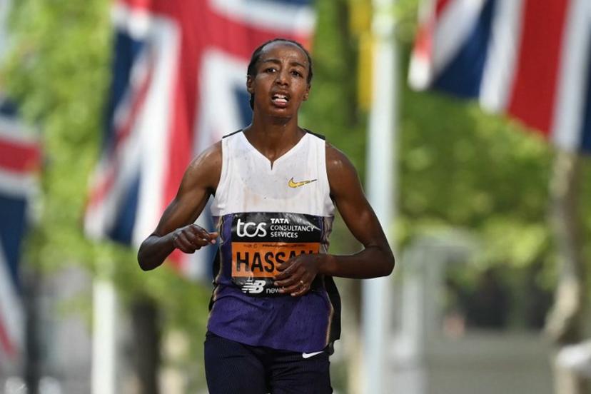 Netherland's Sifan Hassan crosses the line in third place in the women's race at the 2025 London Marathon in central London on April 27, 2025.  JUSTIN TALLIS / AFP