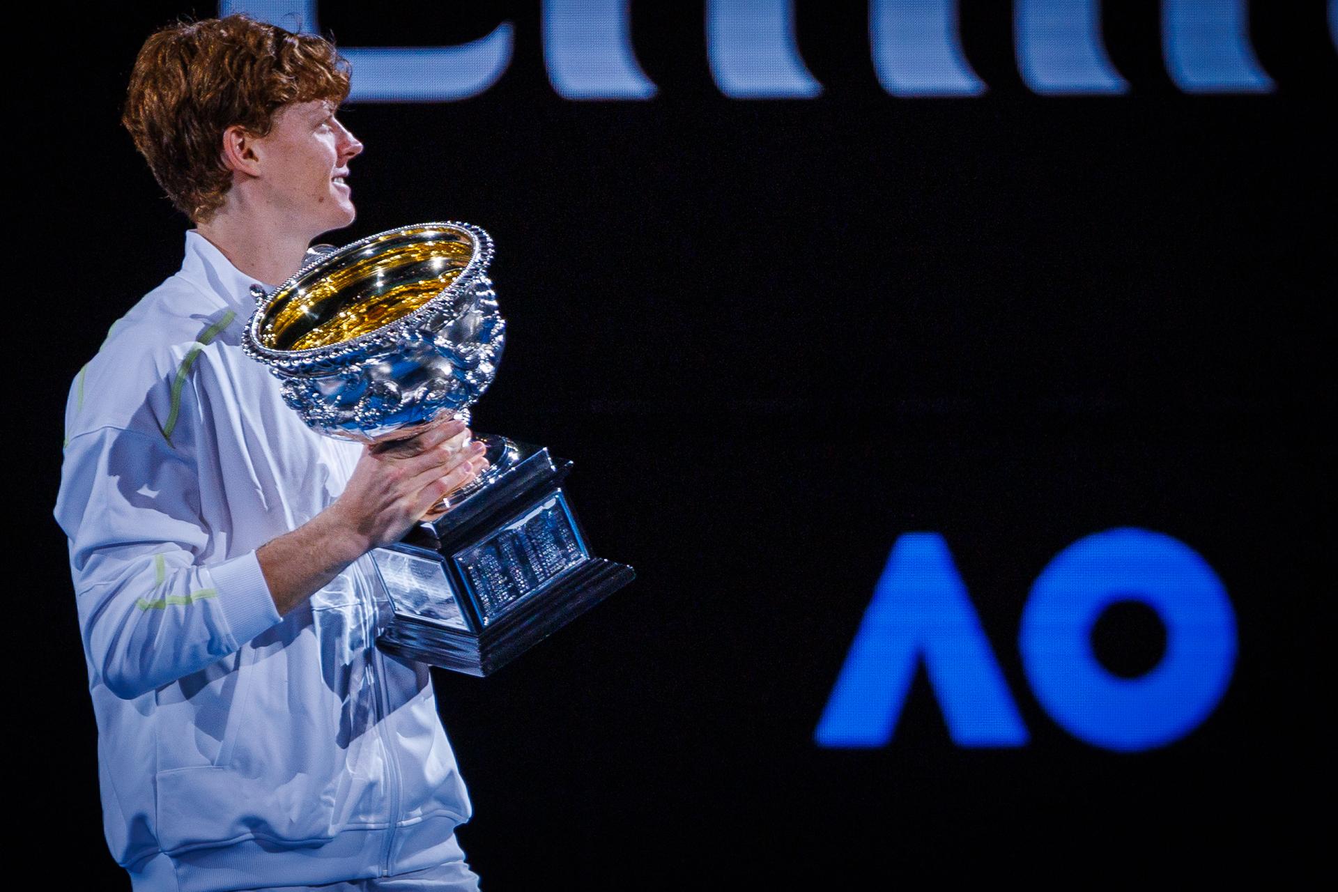 Italian Jannik Sinner celebrates with the trophy after winning a tennis match between Italian Sinner and German Zverez, the final of the men's singles at the 'Australian Open' Grand Slam tennis tournament, Sunday 26 January 2025 in Melbourne Park, Melbourne, Australia. The 2025 edition of the Australian Grand Slam takes place from January 12th to January 26th. BELGA PHOTO PATRICK HAMILTON