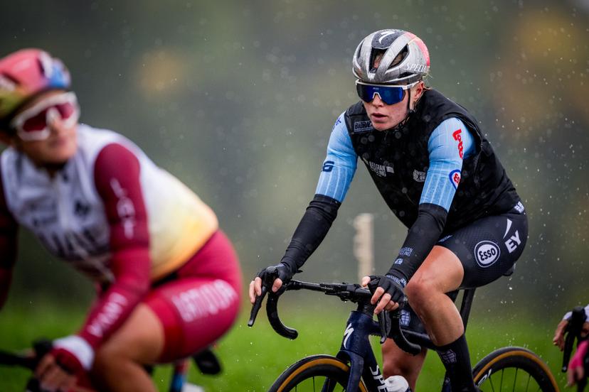 Belgian Margot Vanpachtenbeke pictured in action during the elite women road race at the 2024 UCI Road and Para-Cycling Road World Championships, Saturday 28 September 2024, in Zurich, Switzerland. The Worlds are taking place from 21 to 29 September. BELGA PHOTO JASPER JACOBS