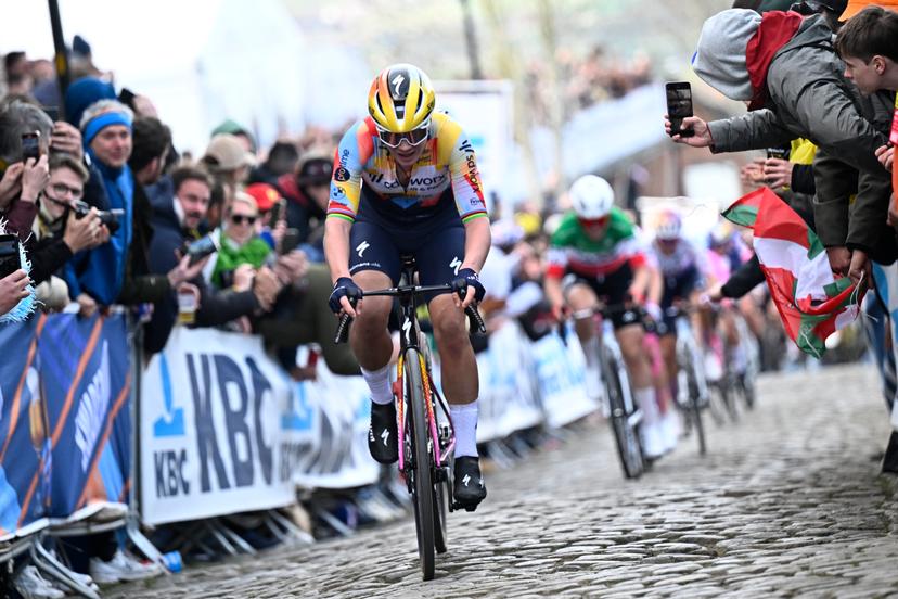 Belgian Lotte Kopecky of SD Worx-Protime pictured in action during the women's race of the 'Ronde van Vlaanderen/ Tour des Flandres/ Tour of Flanders' UCI WorldTour one day cycling race, 164,1 km with start and finish in Oudenaarde, Sunday 05 April 2026. BELGA PHOTO JASPER JACOBS