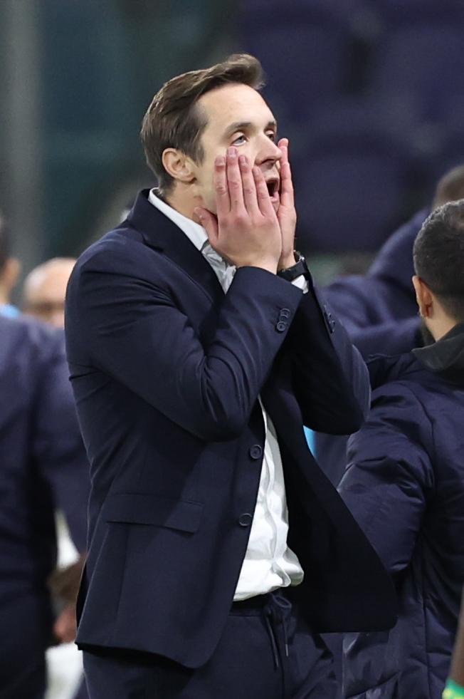 Union's head coach David Hubert looks dejected after losing a soccer game between Belgian Royale Union Saint-Gilloise and French Olympique de Marseille, on Tuesday 09 December 2025 in Brussels, on the sixth day of the League phase of the UEFA Champions League tournament. BELGA PHOTO VIRGINIE LEFOUR