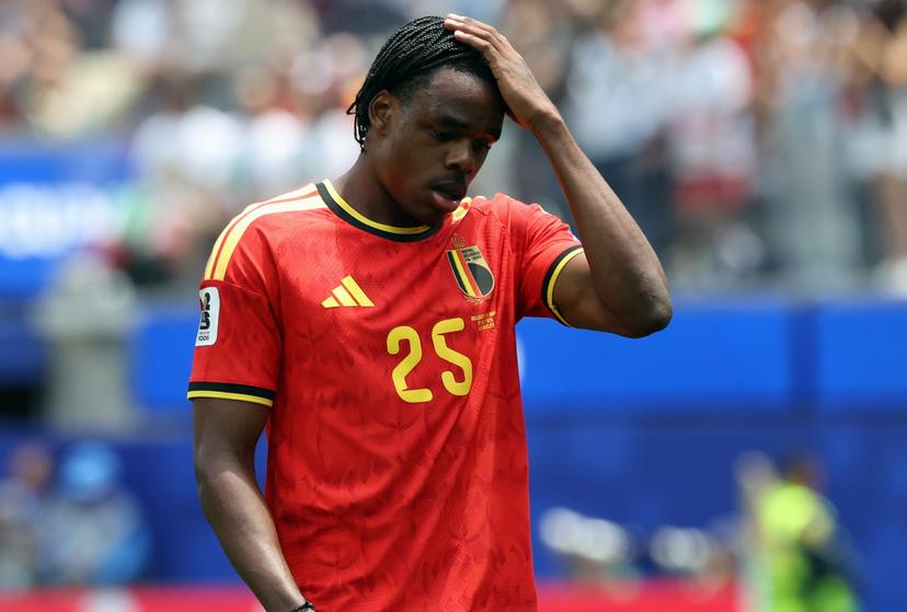 Belgium's Nathan Ngoy leaves the field after receiving a red card during a soccer game between Belgian national team Red Devils and Iran, on Sunday 21 June 2026, at the SoFi stadium in Los Angeles, the second game in the group stage of the FIFA World Cup 2026 in the United States of America. The Diables Rouges - Rode Duivels were drawn into Group G. BELGA PHOTO BRUNO FAHY