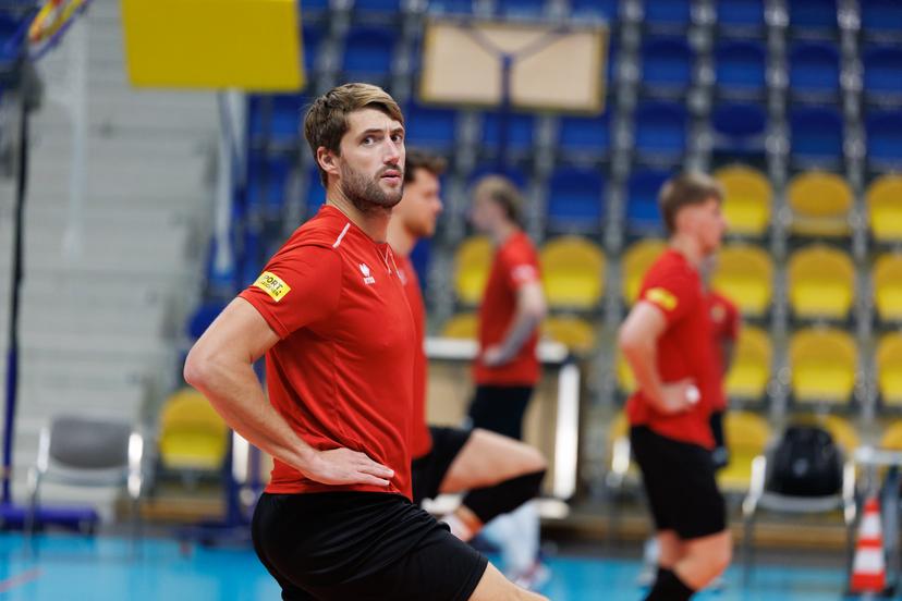 Belgium's Pieter Coolman pictured in action during the media day of the Red Dragons, Belgian national men's volleyball team, ahead of the World Championship, in Roeselare, on Thursday 04 September 2025. The FIVB 2025 Volleyball World Championship take place from 12 to 28 September in the Philippines. BELGA PHOTO KURT DESPLENTER