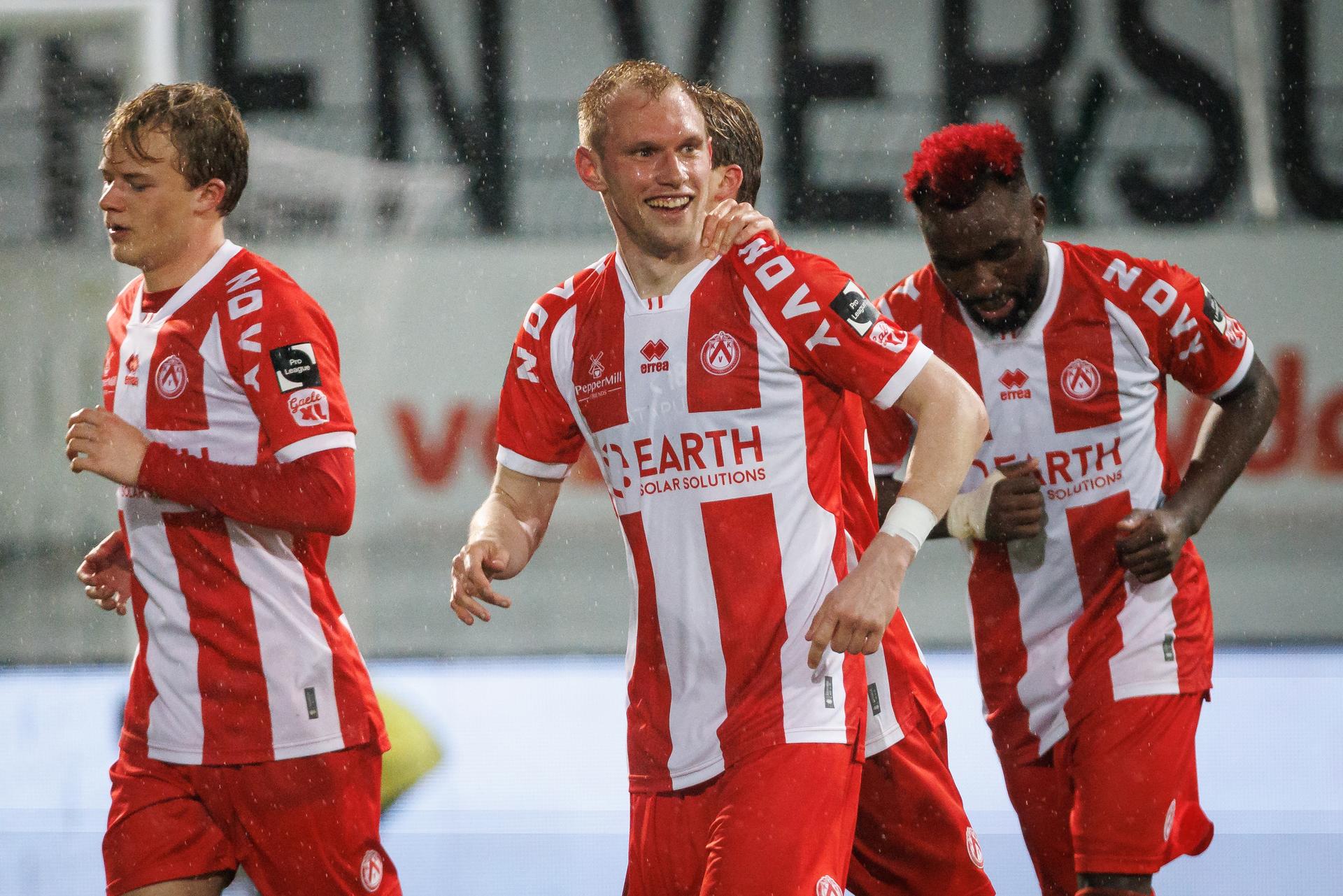 Kortrijk's Jellert Van Landschoot celebrates after scoring during a soccer game between KV Kortrijk and RFC Liege, Friday 27 February 2026 in Kortrijk, on day 27 of the 2025-2026 'Challenger Pro League' 1B second division of the Belgian championship. BELGA PHOTO KURT DESPLENTER