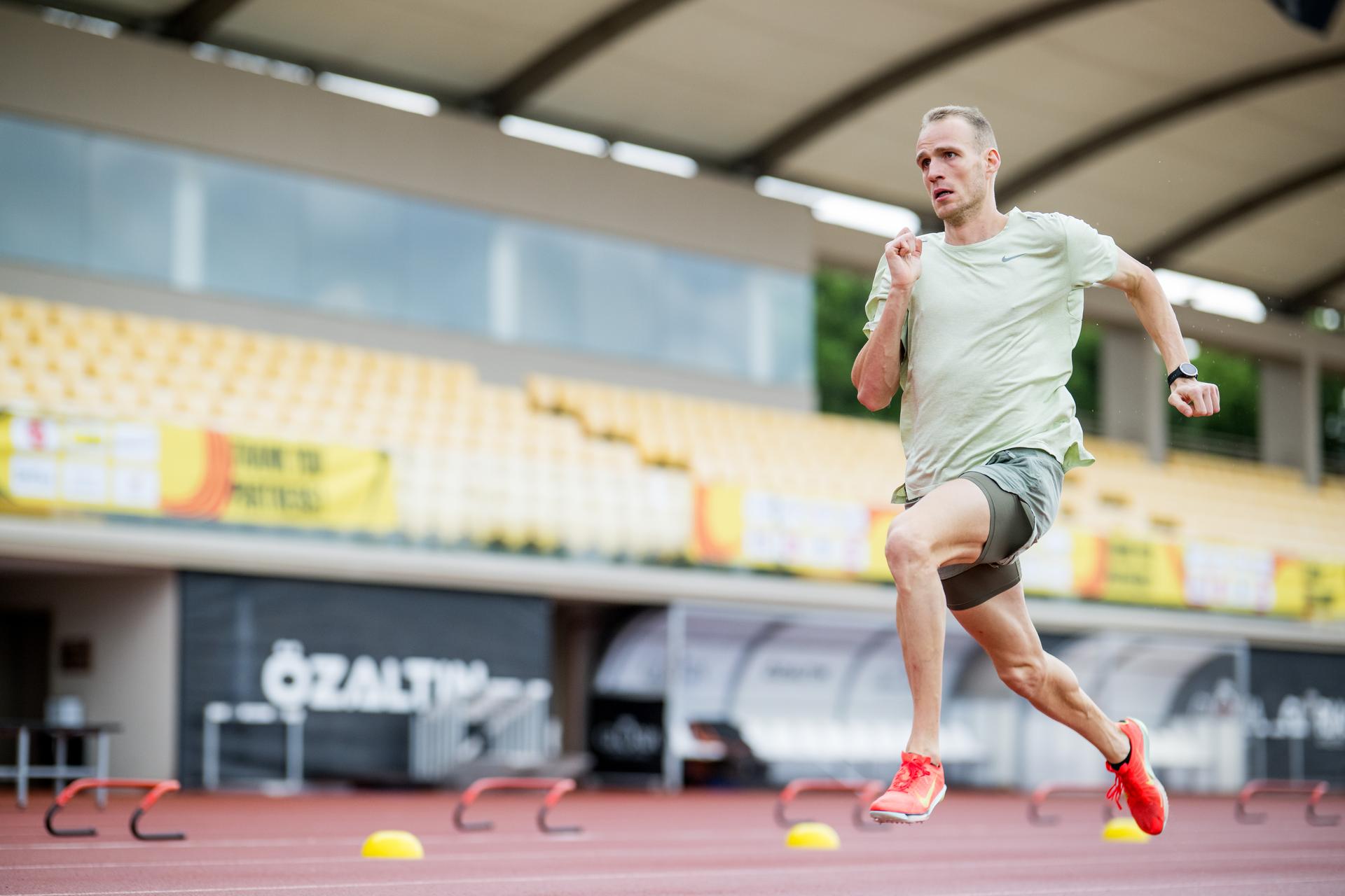 Athlete Eliott Crestan pictured during the annual winter training camp of Team Belgium organized by the BOIC-COIB Belgian Olympic Committee, in Belek, Turkey, Monday 24 November 2025. The camp takes place from 19 to 26 November and focuses on the initial preparations for the 2028 Olympic Games in Los Angeles. BELGA PHOTO JASPER JACOBS