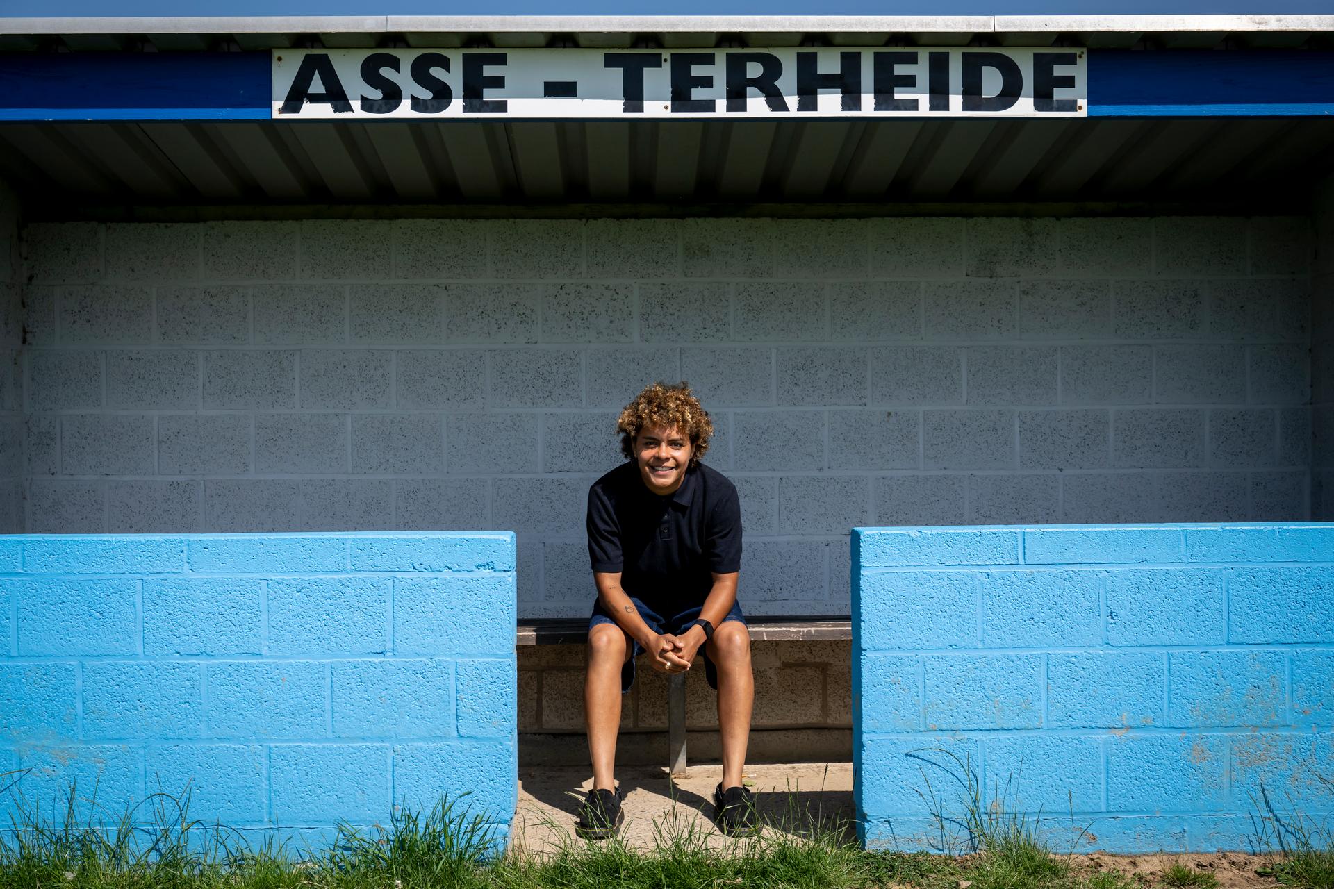 Belgium's Kassandra Ndoutou Eboa Missipo poses for the photographer at a press event of Belgium's national women's team the Red Flames ahead of European Championships in Switzerland, on Tuesday 10 June 2025 in Asse. BELGA PHOTO DIRK WAEM