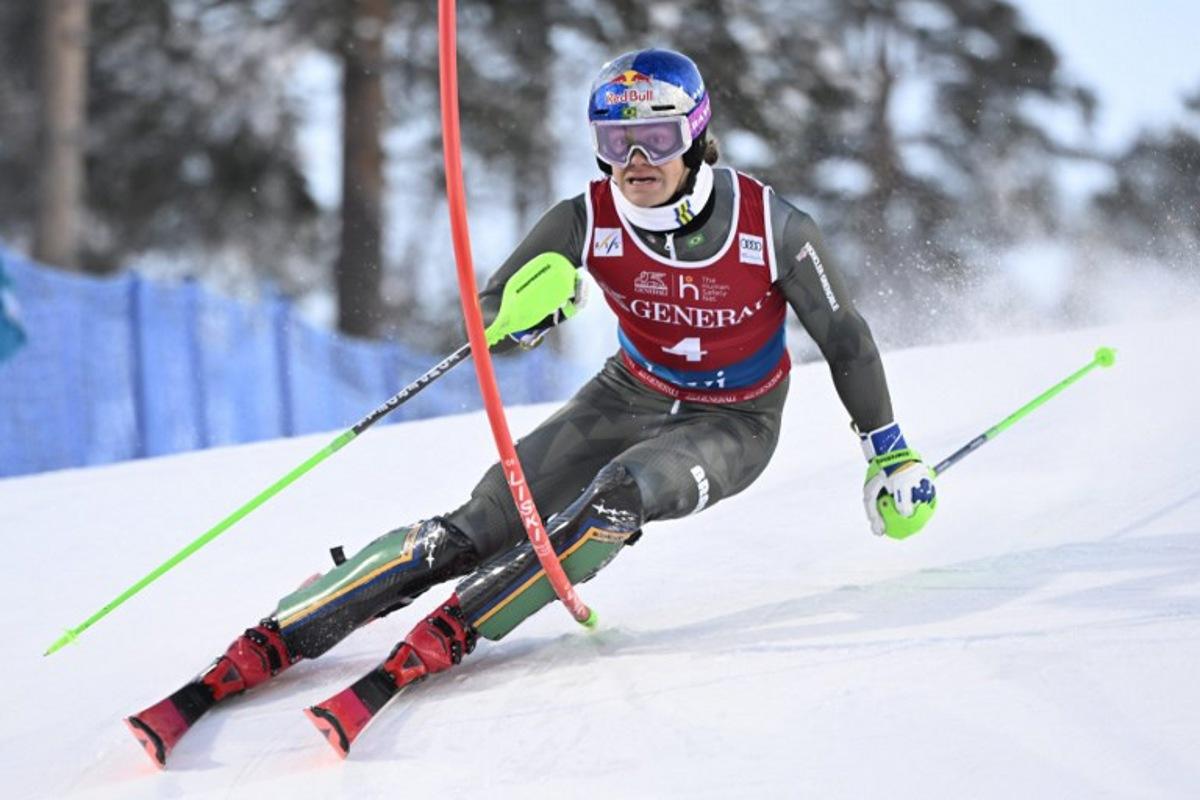 Brazil's Lucas Pinheiro Braathen competes during the first run of the FIS Ski World Cup men's slalom at the Levi Ski Centre in Kittilä, Finland on November 16, 2025.  Roni Rekomaa / Lehtikuva / AFP