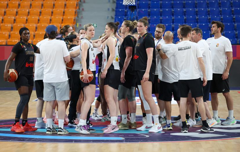 Belgian Cats' players pictured during a training of the Belgian national women team 'the Belgian Cats', in Brno, Czech Republlic, on Wednesday 18 June 2025, at the FIBA Women's EuroBasket 2025. BELGA PHOTO VIRGINIE LEFOUR