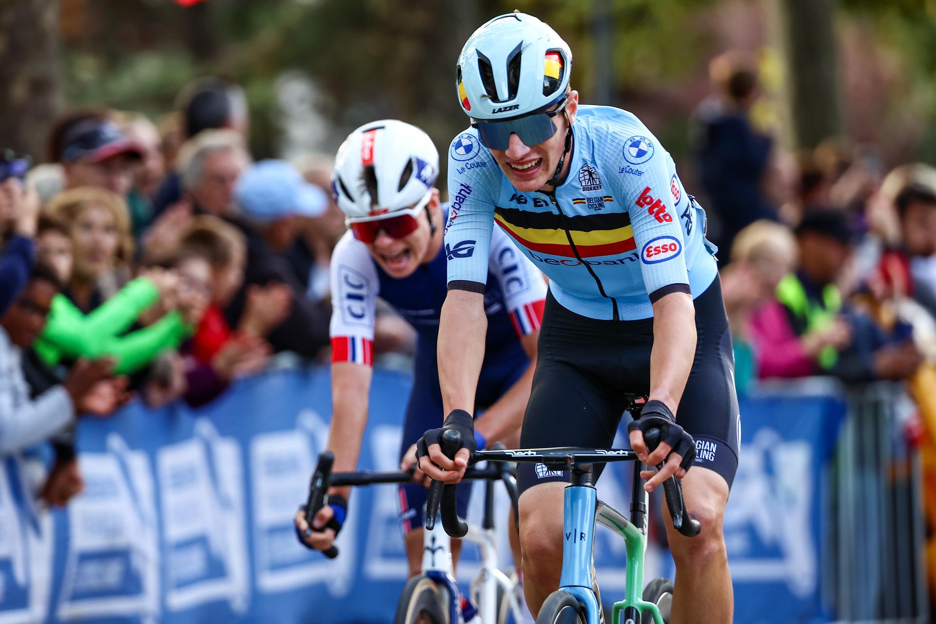 Belgium Seff Van Kerckhove crosses the finish line at the Men Junior Road Race at the UEC road European cycling championships, a 103,4 km track in Loriol-sur-Drome, France on Friday 03 October 2025. The European cycling championships Drome-Ardeche takes place from 1 to 5 October, France. BELGA PHOTO DAVID PINTENS