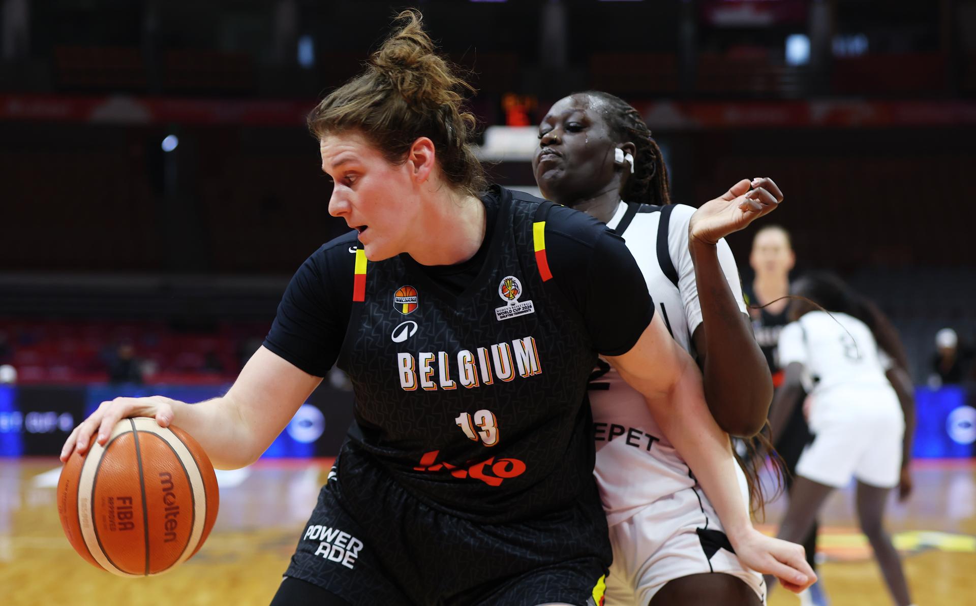 Belgium's Kyara Linskens fights for the ball during a basket game between Belgium's national team Belgian Cats and South Sudan, in Wuhan, China, on Sunday 15 March 2026, the fourth game (out of 5) of the qualifications phase for the World Cup Basket tournament. BELGA PHOTO NIKOLA KRSTIC