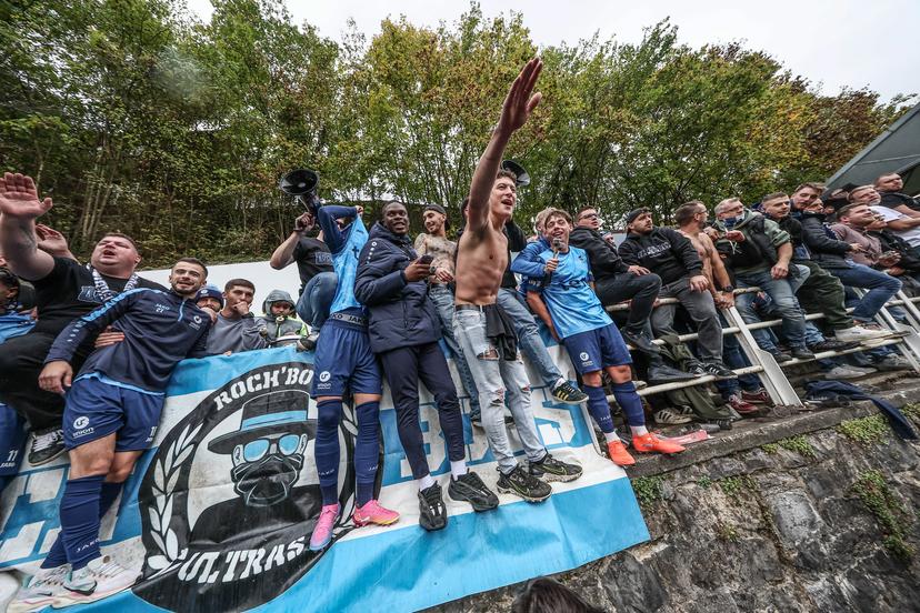 Rochefort's players celebrate after winning a soccer match between Union Rochefortoise (amateur 1st division) and KAA Gent, Sunday 18 October 2026 in Rochefort, in the 1/16 final of the Croky Cup Belgian cup competition. BELGA PHOTO BRUNO FAHY