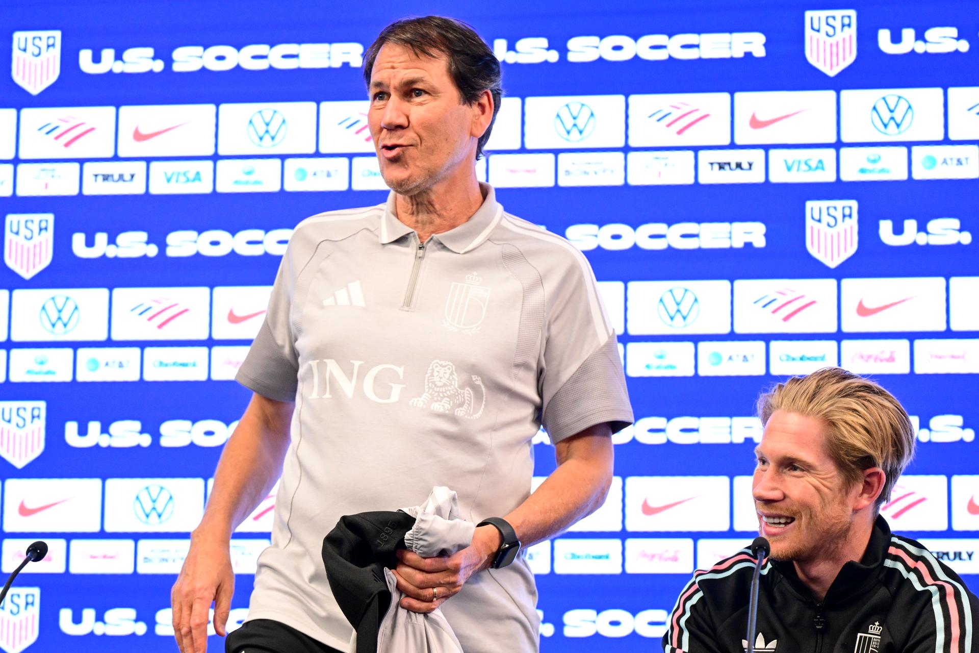 Belgium's head coach Rudi Garcia and Belgium's Kevin De Bruyne pictured at a press conference of Belgian national soccer team Red Devils in Atlanta, United States, on Friday 27 March 2026. The team is preparing for tomorrow's friendly match against the United States, in preparation for the 2026 World Cup. BELGA PHOTO DIRK WAEM