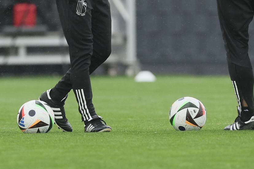 Illustration picture shows the new ball during a training session of the Belgian national soccer team Red Devils, at the Royal Belgian Football Association's training center, in Tubize, Saturday 18 November 2023. On Sunday, the Red Devils play their last Euro 2024 qualifier in Group F against Azerbaijan. BELGA PHOTO BRUNO FAHY