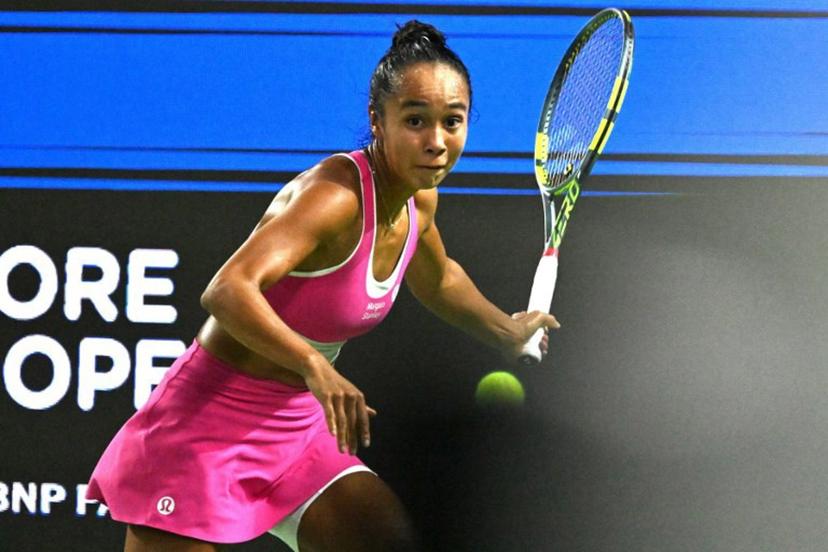 Canada's Leylah Fernandez hits a return against Russia's Mirra Andreeva during the WTA Singapore Open Tennis quarterfinal in Singapore on September 25, 2026.   Roslan RAHMAN / AFP
