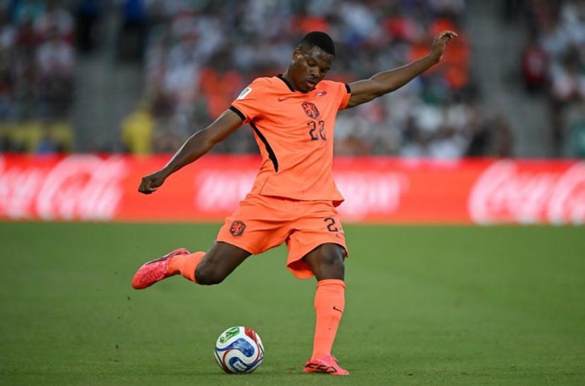Netherlands' defender #22 Denzel Dumfries shoots during the 2026 World Cup round of 32 football match between the Netherlands and Morocco at the Monterrey Stadium in Guadalupe on June 29, 2026.   CARL DE SOUZA / AFP
