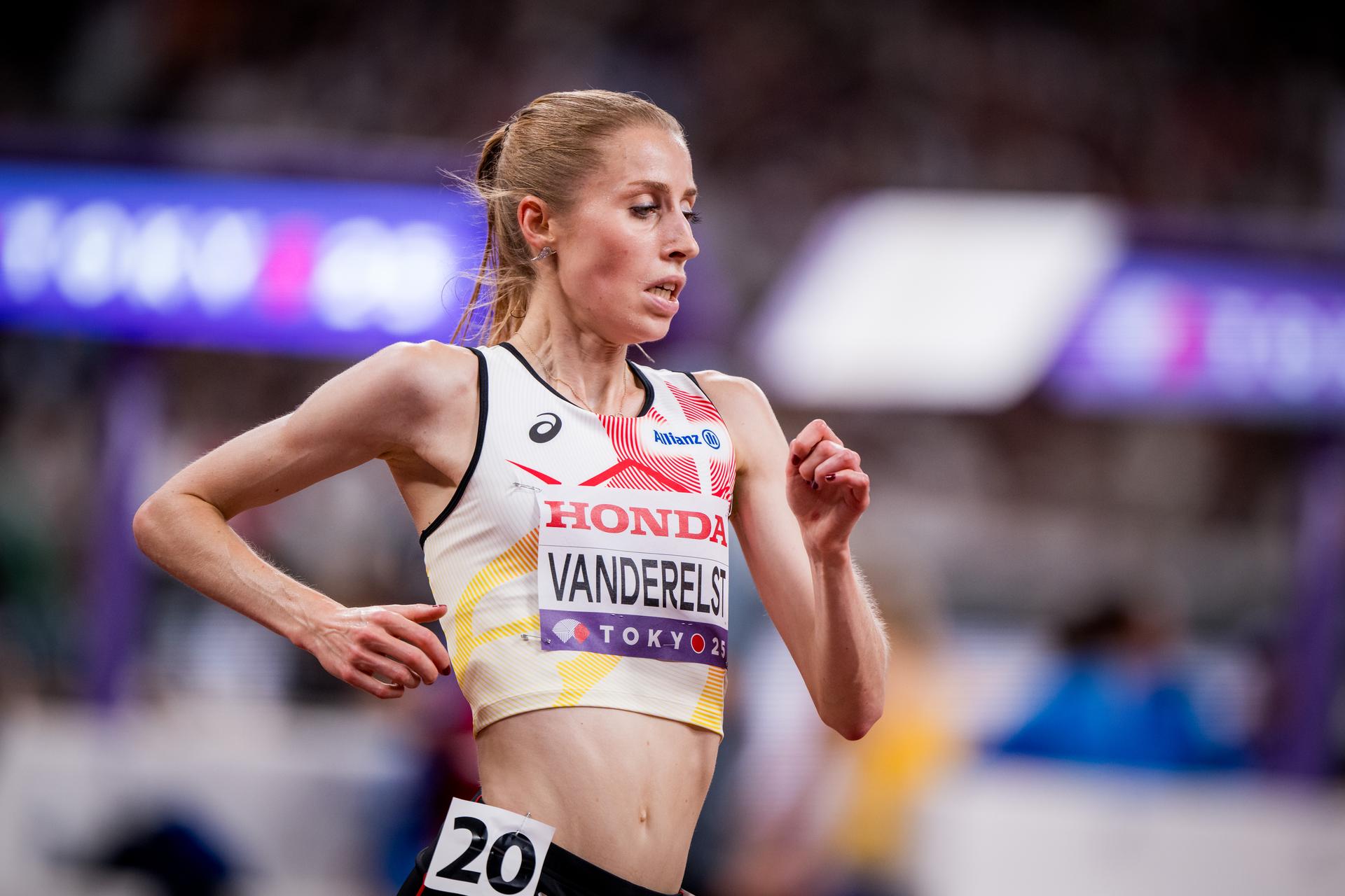 Belgian Elise Vanderelst pictured in action during the 5000m women heats, at the World Athletics Championships in Tokyo, Japan, on Thursday 18 September 2025. The outdoor Worlds are taking place from 13 to 21 September. BELGA PHOTO JASPER JACOBS
