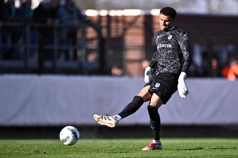 Genk's goalkeeper Lucca Kiaba Brughmans pictured during a soccer match between Jong Genk and RAAL La Louviere, in Geel, on day 27 of the 2024-2025 'Challenger Pro League' 1B second division of the Belgian championship, Saturday 29 March 2025. BELGA PHOTO JOHAN EYCKENS