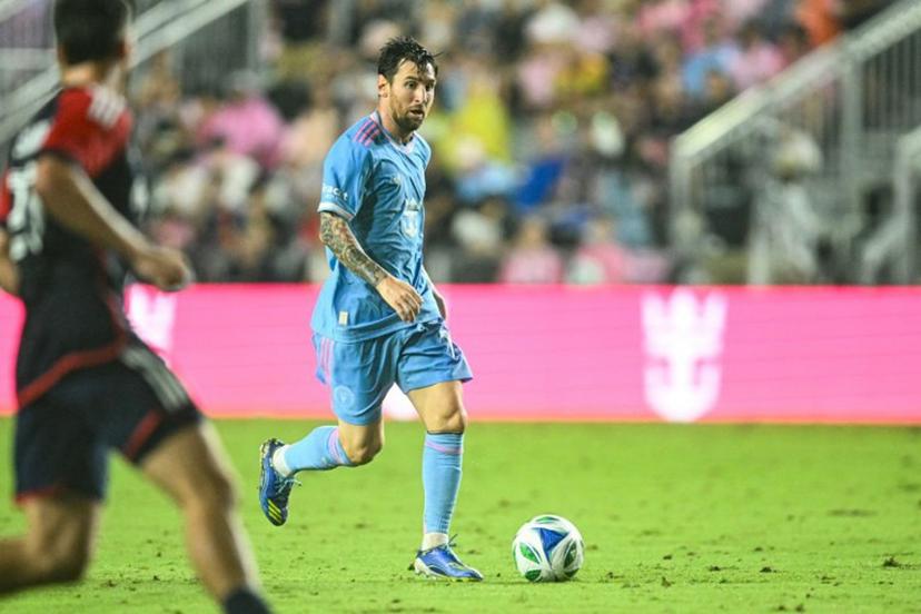 Inter Miami's Argentine forward #10 Lionel Messi runs with the ball during the Major League Soccer (MLS) regular season football match between Inter Miami CF and New England Revolution at Chase Stadium in Fort Lauderdale, Florida, on October 4, 2025.  CHANDAN KHANNA / AFP