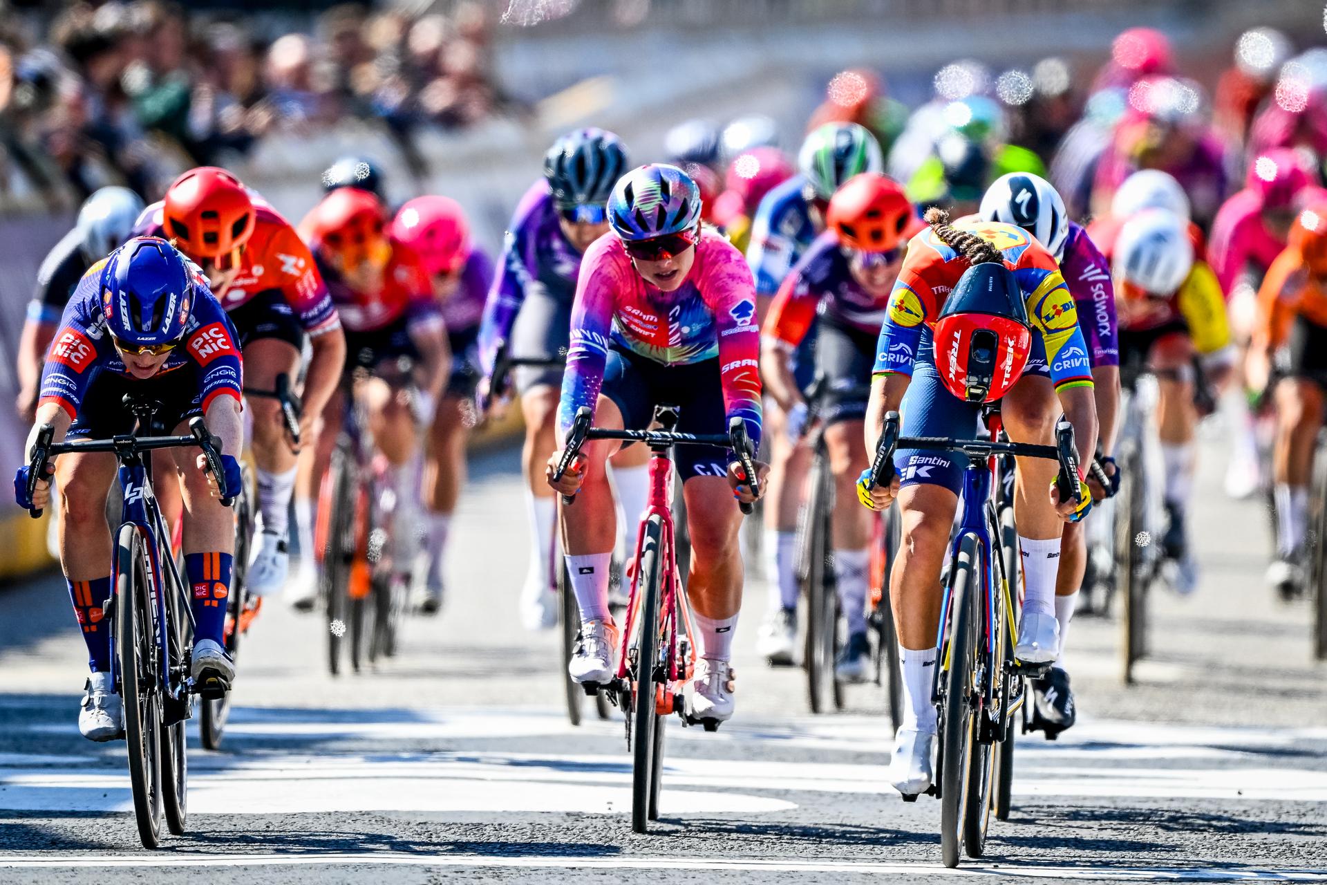 Dutch Charlotte Kool of Team Picnic PostNL and Italian Elisa Balsamo of Lidl-Trek sprint to the finish of the women's race of the 113th edition of the 'Scheldeprijs' one day cycling event, 202,8 km from Terneuzen, the Netherlands to Schoten, Belgium on Wednesday 09 April 2025. BELGA PHOTO ERIC LALMAND