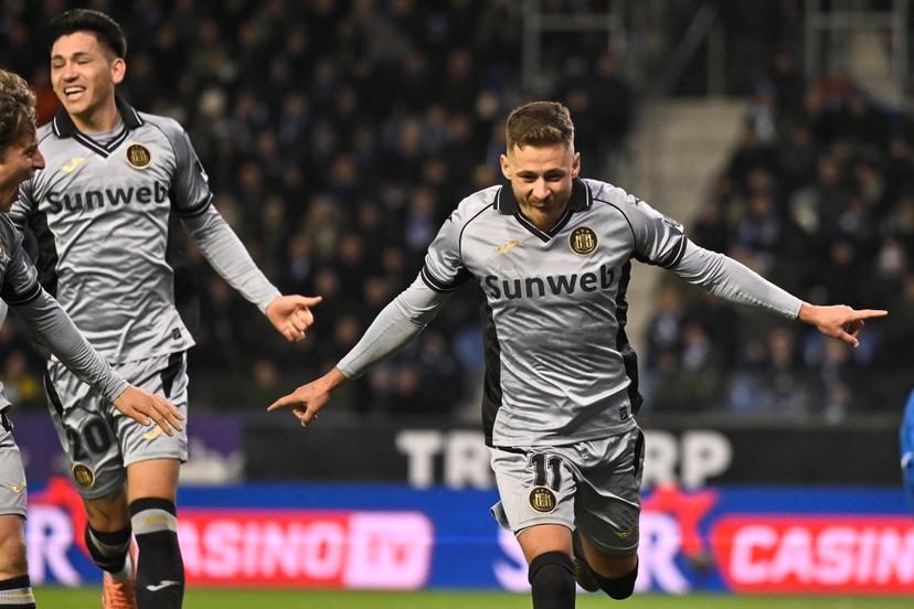 Anderlecht's Thorgan Hazard celebrates after scoring during a soccer game between KRC Genk and RSC Anderlecht, in the 1/8 final of the Croky Cup Belgian cup, Thursday 04 December 2025 in Genk. BELGA PHOTO JOHAN EYCKENS