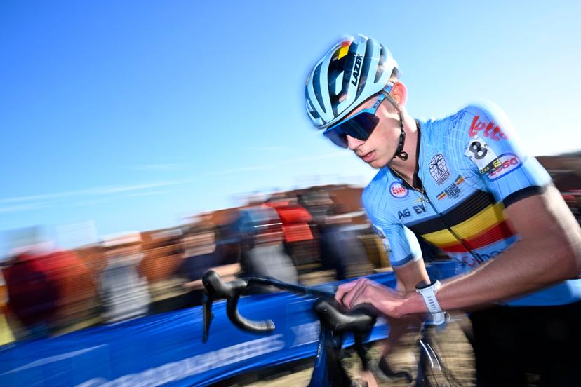 Belgian Giel Lejeune pictured in action during the junior men race at the UEC Cyclocross European Championships, Sunday 09 November 2025, in Middelkerke. BELGA PHOTO JASPER JACOBS