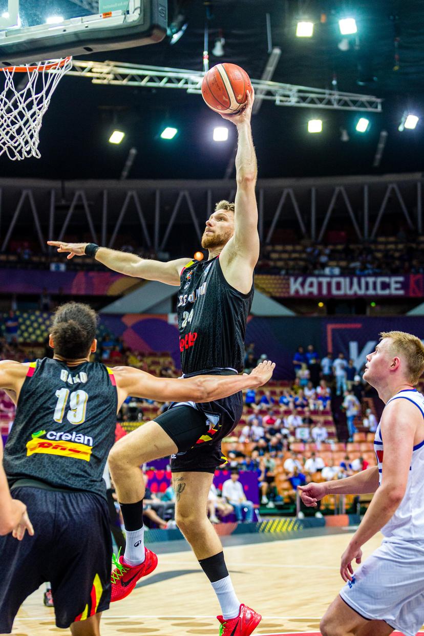 Belgium's Andy Van Vliet pictured during a basketball match between Belgium's national team Belgian Lions and Iceland, Saturday 30 August 2025 in Katowice, Poland, the second game of the group stage of the Eurobasket 2025 European championships. BELGA PHOTO PAWEL PIETRANIK *** BELGIUM ONLY ***