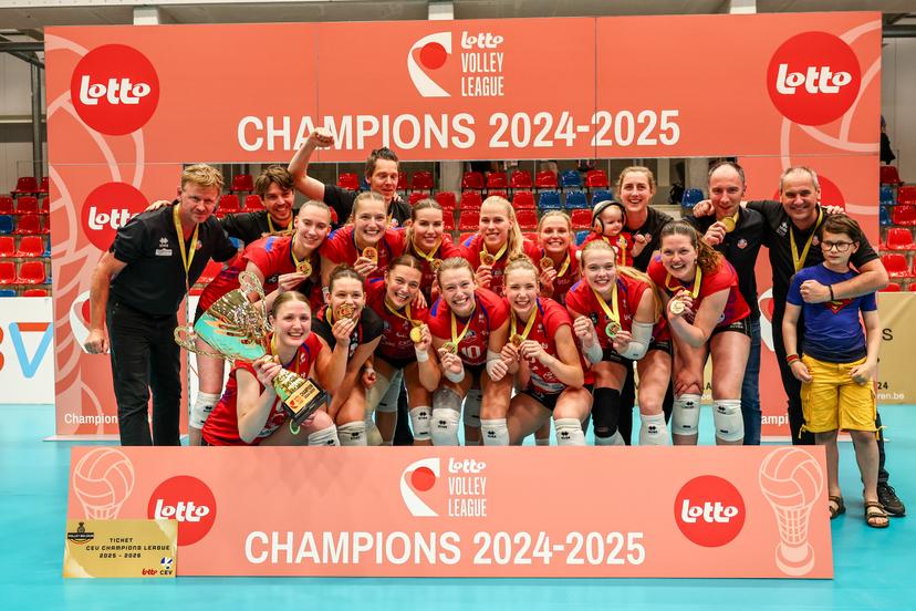 Asterix' players celebrates after winning the match between Asterix AVO Beveren and Darta Bevo Roeselare, a Play-off Final (belle, best-of-3) game in the Lotto Volley League women, Thursday 01 May 2025 in Beveren. BELGA PHOTO DAVID PINTENS