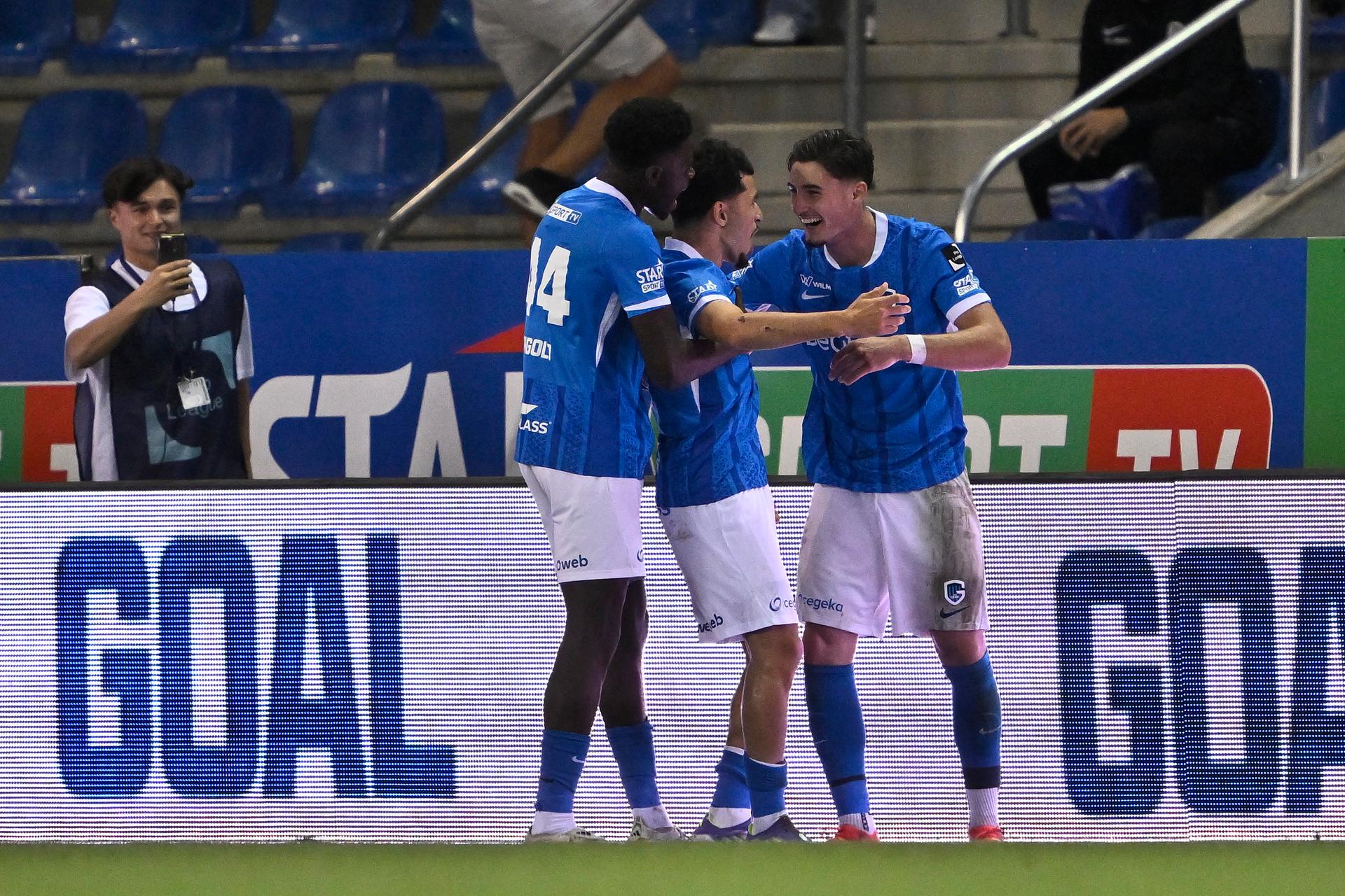 Genk's Zakaria El Ouahdi celebrates after scoring the 3-2 goal during a soccer match between KRC Genk and Zulte Waregem, Sunday 31 August 2025 in Genk, on day 6 of the 2025-2026 'Jupiler Pro League' first division of the Belgian championship. BELGA PHOTO JOHAN EYCKENS