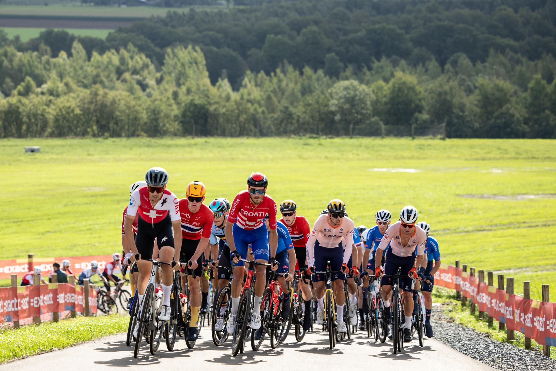 Illustration picture shows the peloton during the U23 Men's Road Race, 136,5km from Hoogeveen to Col du VAM, Wijster, on the third day of the UEC Road European Championships, in The Netherlands, Friday 22 September 2023. The European cycling championships takes place from 20 to 24 september. BELGA PHOTO DAVID PINTENS