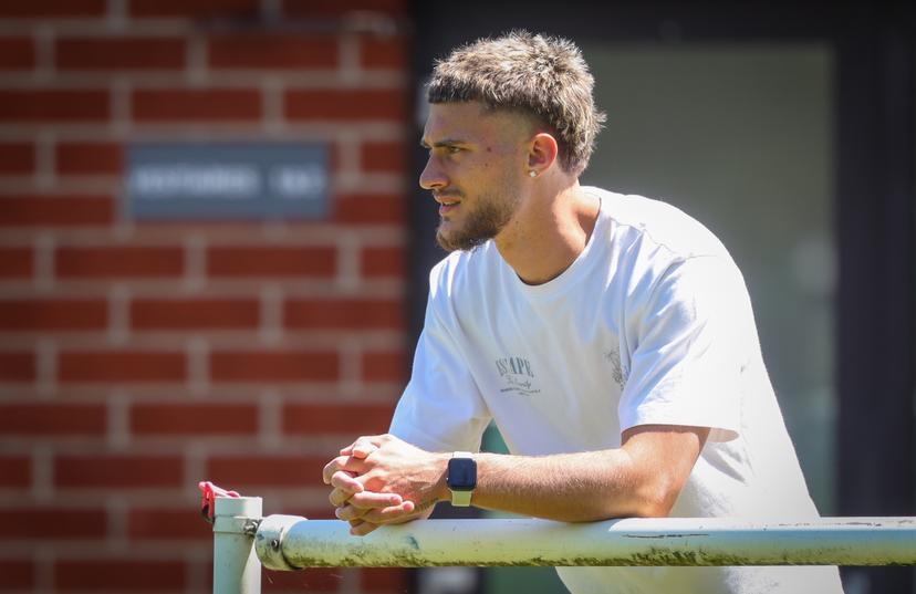 Charleroi's Anthony Descotte pictured during a friendly soccer game between Belgian first division team Sporting Charleroi and French second division team Stade de Reims on Saturday 11 July 2026 in Charleroi, in preparation of the upcoming 2026-2027 Belgian soccer season. BELGA PHOTO VIRGINIE LEFOUR