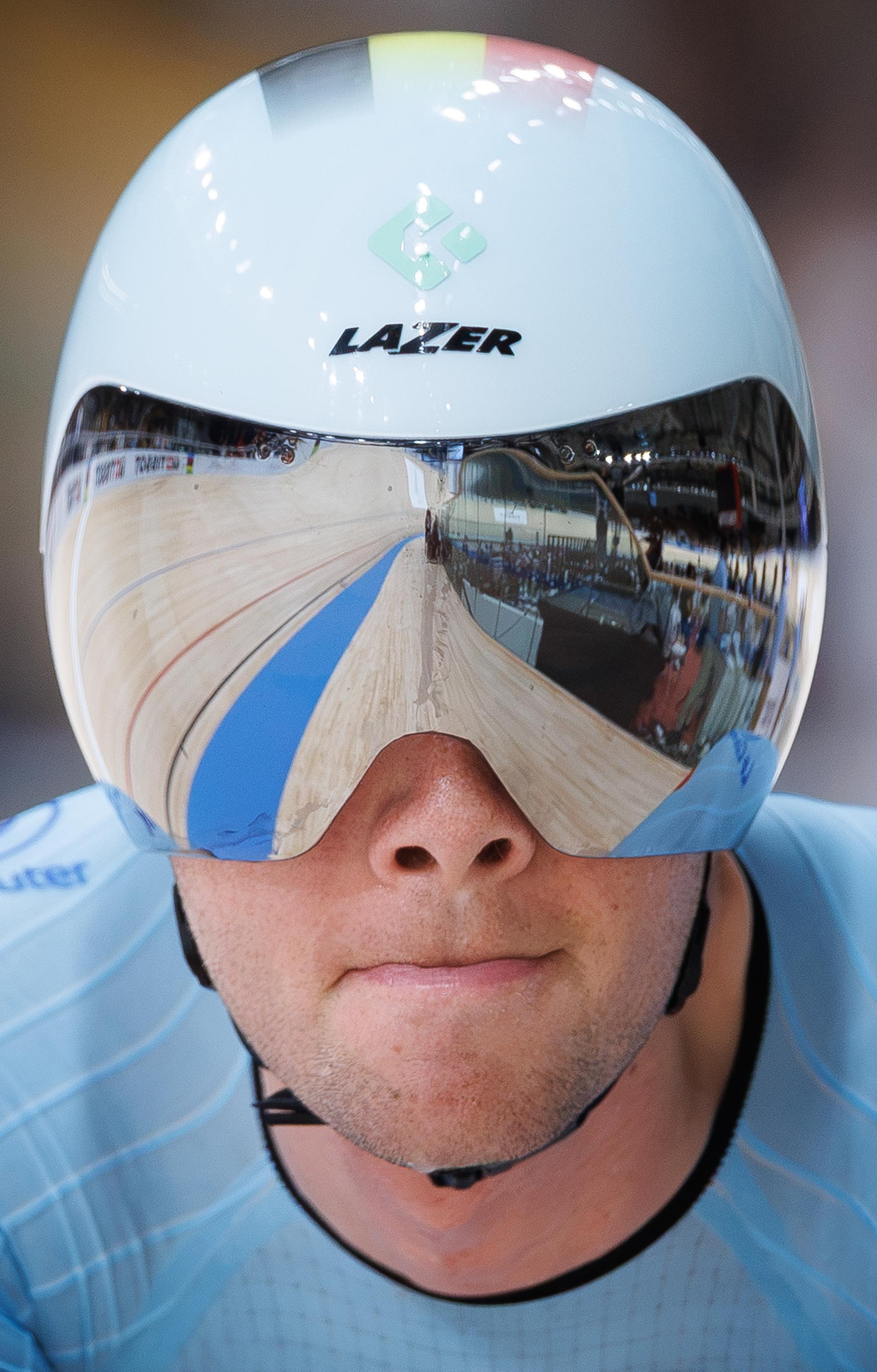 Belgian Fabio Van den Bossche pictured during  the Men's omnium event at the UCI Track Cycling World Championships in Shanghai, China on Saturday 17 October 2026. The worlds are taking place from 14 to 18 October 2026. BELGA PHOTO BENOIT DOPPAGNE