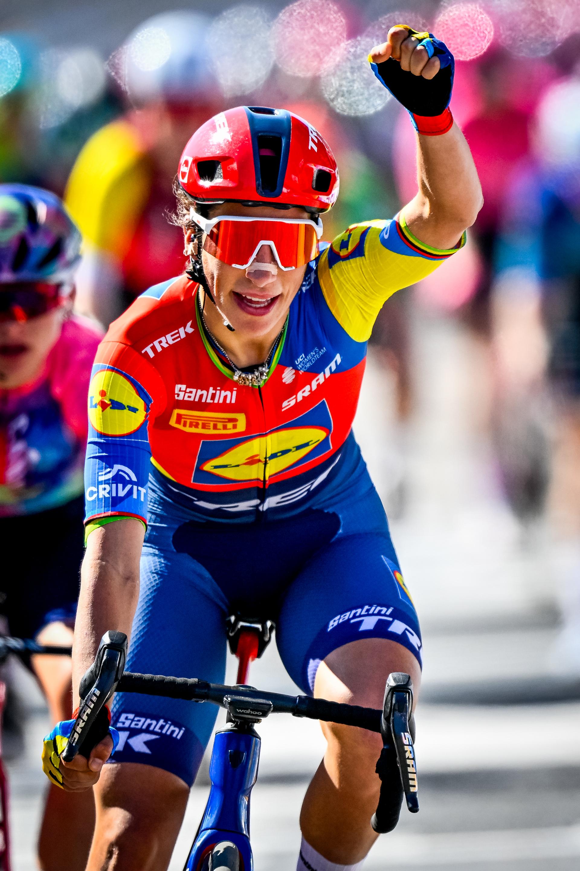 Italian Elisa Balsamo of Lidl-Trek celebrates as she crosses the finish line at the women's race of the 113th edition of the 'Scheldeprijs' one day cycling event, 202,8 km from Terneuzen, the Netherlands to Schoten, Belgium on Wednesday 09 April 2025. BELGA PHOTO ERIC LALMAND