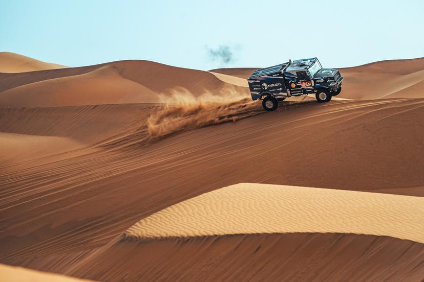 ATTENTION EDITORS - HAND OUT PICTURES - EDITORIAL USE ONLY - MANDATORY CREDIT: 'Team De Rooy'   ---  Hand out picture released by Eric Dupain shows  Vaidotas Zala, Paulo Fiuza, Max Van Grol during stage 11 of the 2026 Dakar rally race in Al Henakiyah, Saudi Arabia on Thursday 15 January 2026.  *** Belga and Belga Editorial Board decline all responsibility regarding the content of this picture. *** PHOTO HAND OUT - TEAM DE ROOY