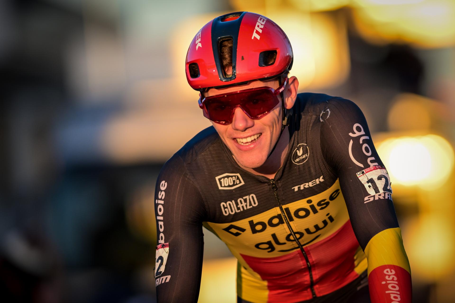 Belgian Thibau Nys celebrates as he crosses the finish line to win the men's elite race at the World Cup cyclocross cycling event in Dendermonde, Belgium, stage 8 (out of 12) of the UCI World Cup cyclocross competition, Sunday 28 December 2025. BELGA PHOTO DAVID PINTENS