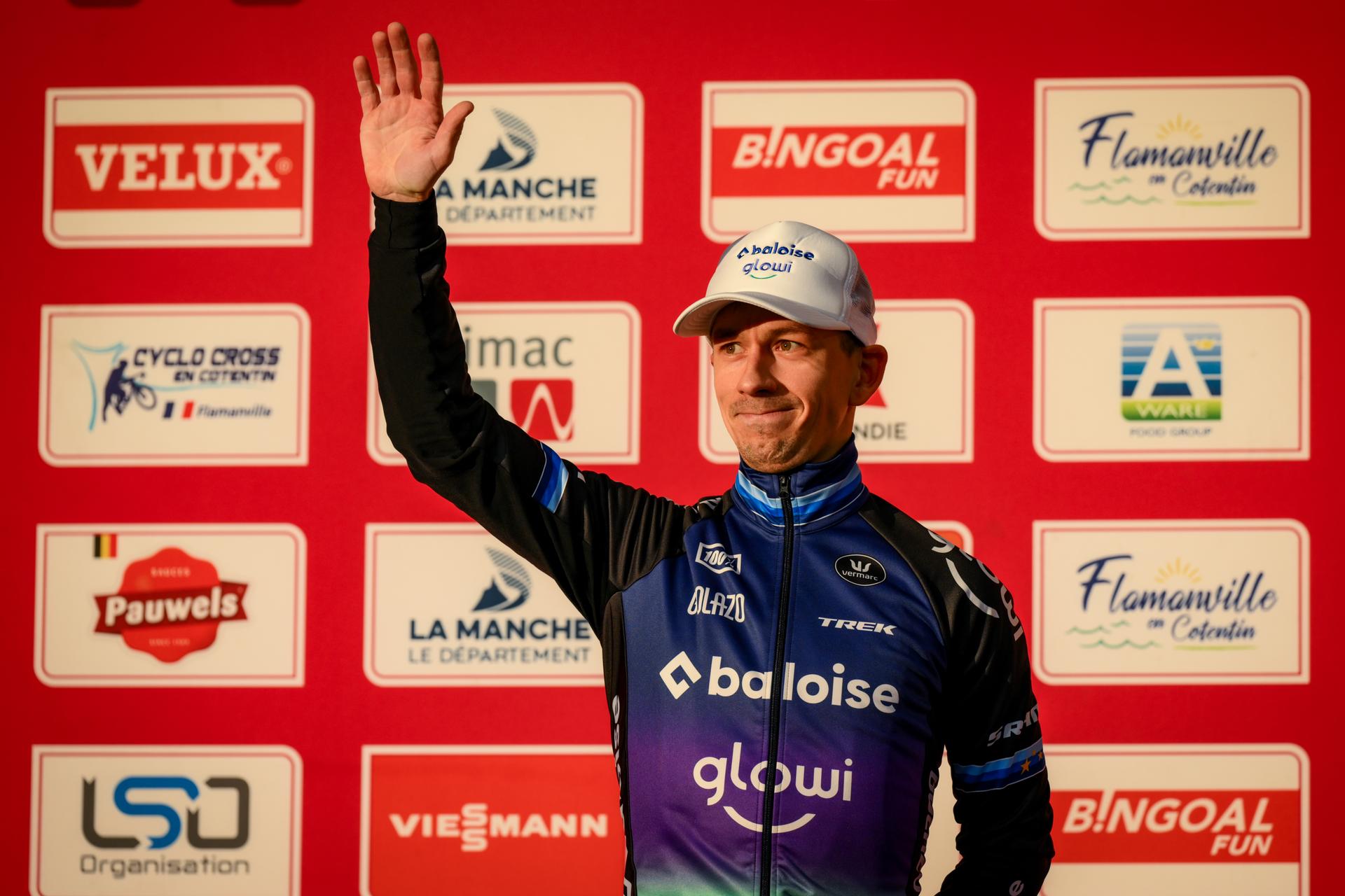 Dutch Lars Van Der Haar pictured on the podium after the men's race at the Cyclocross World Cup cyclocross event in Flamanville, France, Sunday 30 November 2025, the 2nd stage (out of 12) in the World Cup of the 2025-2026 season. BELGA PHOTO DAVID PINTENS