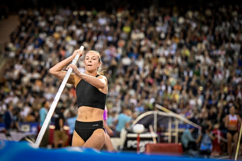 Belgian Elien Vekemans pictured during the women's pole vault event at the 49th edition of the Memorial Van Damme Diamond League athletics event in Brussels, Friday 22 August 2025. BELGA PHOTO DAVID PINTENS
