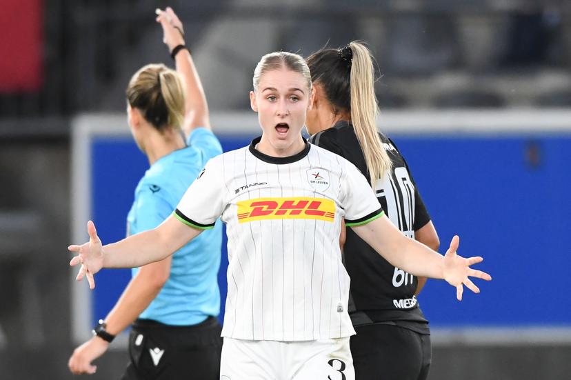 OHL Women's Kim Everaerts looks dejected during a soccer match between Oud-Heverlee Leuven Women and Bosnian-Herzegovinian SFK 2000 Sarajevo, Wednesday 27 August 2025 in Leuven, the first game in the qualification tournament for the UEFA Champions League competition. BELGA PHOTO JILL DELSAUX