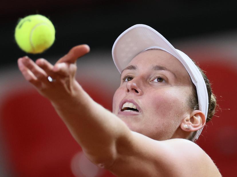 Belgian Elise Mertens pictured in action during the second game between Belgian Mertens (WTA 20) and US' Kessler (WTA 48) on the first day of tennis matches between Belgium and USA, in the qualifiers of the Billie Jean King Cup tennis, in Oostende, Belgium, on Friday 10 April 2026. The meeting takes place on 10 and 11th April. PHOTO BENOIT DOPPAGNE