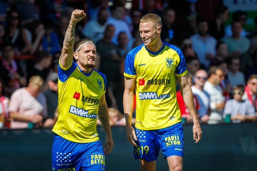 STVV's Adriano Bertaccini celebrates after scoring during a soccer match between KV Kortrijk and Sint-Truidense VV, Saturday 10 May 2025 in Kortrijk, on day 6 (out of 6) of the Relegation Play-offs of the 2024-2025 'Jupiler Pro League' first division of the Belgian championship. BELGA PHOTO KURT DESPLENTER