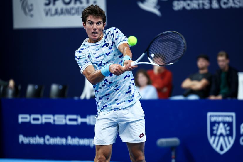 Belgian Gilles-Arnaud Bailly pictured in action during a tennis match in the round of 32 of the singles competition at the ATP European Open Tennis tournament in Antwerp, Wednesday 16 October 2024. BELGA PHOTO DAVID PINTENS
