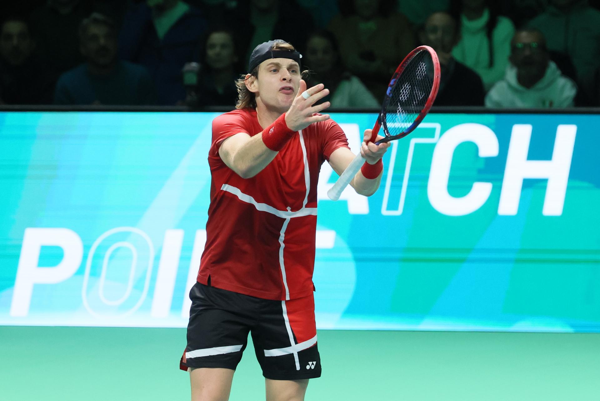 Belgian Zizou Bergs reacts during a tennis match against Italian Cobolli, the second in the Davis Cup semifinals between Belgium and Italy, in Bologna, Italy, on Friday 21 November 2025. The Davis Cup top eight Finals take place in Bologna from November 18 to 23. BELGA PHOTO BENOIT DOPPAGNE