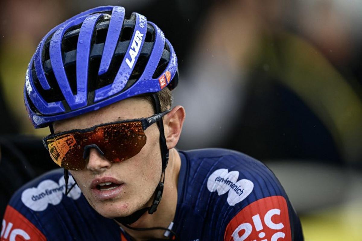 Team Picnic PostNL team's British rider Oscar Onley cycles to the finish line of the 19th stage of the 112th edition of the Tour de France cycling race, 93.1 km between Albertville and La Plagne, in the French Alps, on July 25, 2025. The 19th stage of the Tour de France was shorted from its initial 129.9 km route, bypassing the Col des Saisies where an outbreak of nodular dermatitis in a herd of cattle was discovered, prompting organizers to modify the race route. Loic VENANCE / AFP