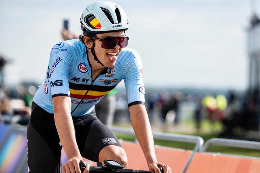 Belgian Kamiel Eeman pictured in action during the Junior Men's Road Race, 111km around and on the Col du VAM, on day 4 of the UEC Road European Championships in Wijster, The Netherlands, Saturday 23 September 2023. The European cycling championships takes place from 20 to 24 september. BELGA PHOTO DAVID PINTENS