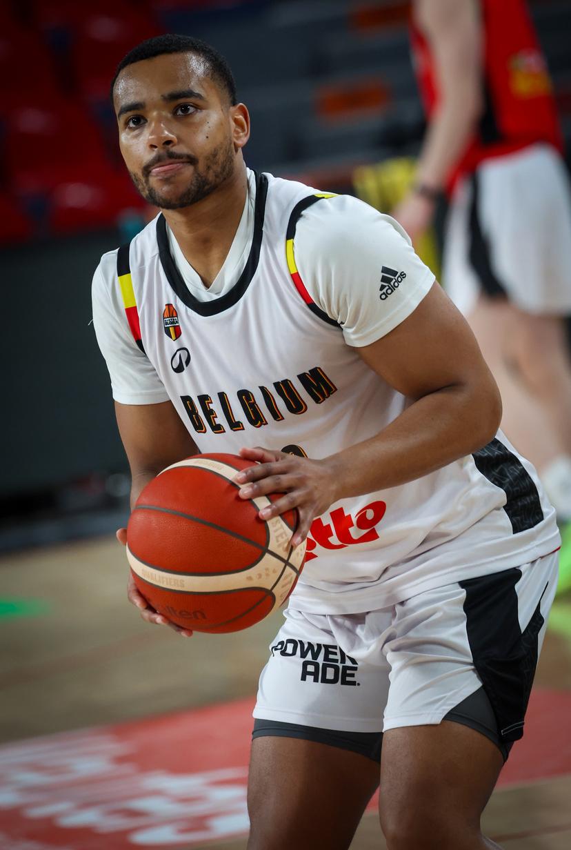 Belgium's Stephan Swenson Dibongue pictured in action during a training session of the Belgian Lions Belgian national team, preparing for the qualifying matches against Finland for the 2027 World Cup, Tuesday 24 February 2026 in Charleroi. BELGA PHOTO VIRGINIE LEFOUR