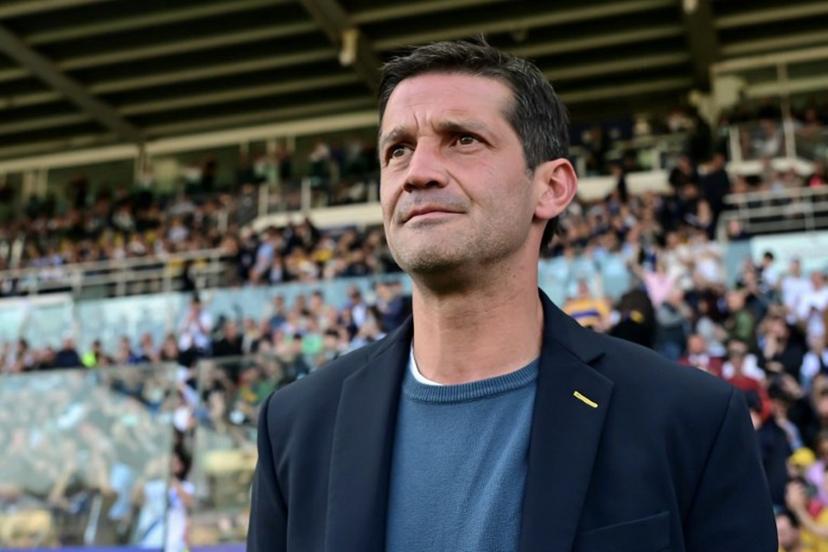 Parma's Romanian coach Cristian Chivu looks on during the Italian Serie A football match between Parma and Inter Milan at the Ennio Tardini Stadium in Parma on April 5, 2025.  Piero CRUCIATTI / AFP