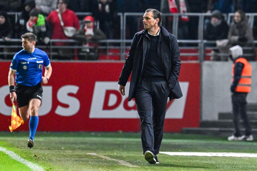 Antwerp's head coach Stef Wils pictured during a soccer match between Royal Antwerp FC and FCV Dender EH, Sunday 23 November 2025 in Antwerp, on day 15 of the 2025-2026 'Jupiler Pro League' first division of the Belgian championship. BELGA PHOTO TOM GOYVAERTS