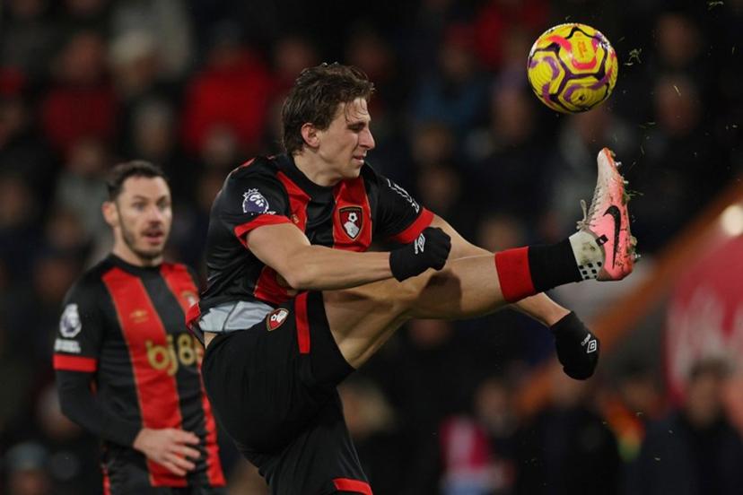 Bournemouth's Ukrainian defender #27 Illia Zabarnyi controls the ball during the English Premier League football match between Bournemouth and West Ham United at the Vitality Stadium in Bournemouth, southern England on December 16, 2024.  Adrian Dennis / AFP