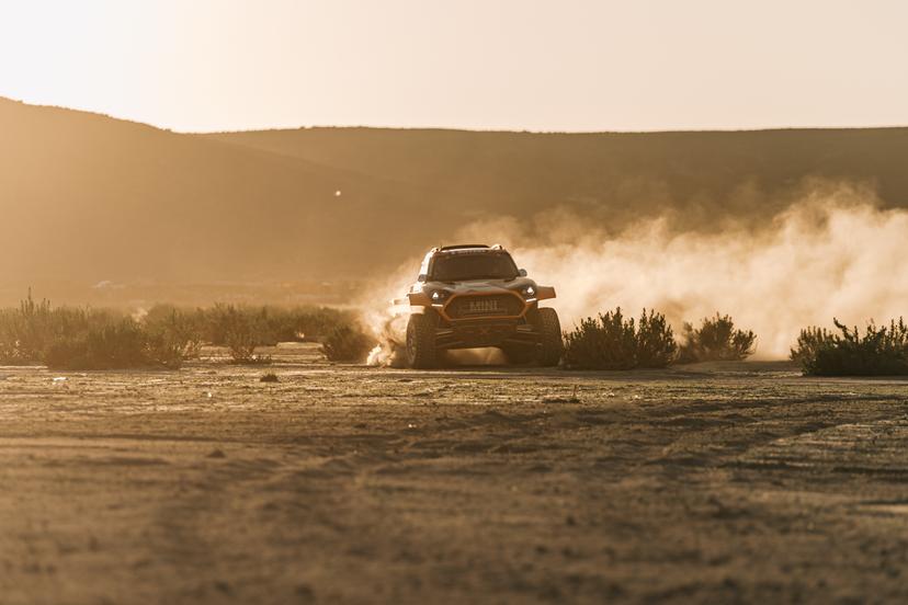 ATTENTION EDITORS - HAND OUT PICTURES - EDITORIAL USE ONLY - MANDATORY CREDIT:  SIMON BAUCHAU  Hand out picture released by Eric Dupain shows Guillaume de Mevius and Matthieu Baumel during the shakedown of the 2026 Dakar rally race in Yanbu, Saoudi Arabia on Thursday 01 January 2026.  *** Belga and Belga Editorial Board decline all responsibility regarding the content of this picture. *** BELGA PHOTO HAND OUT SIMON BAUCHAU