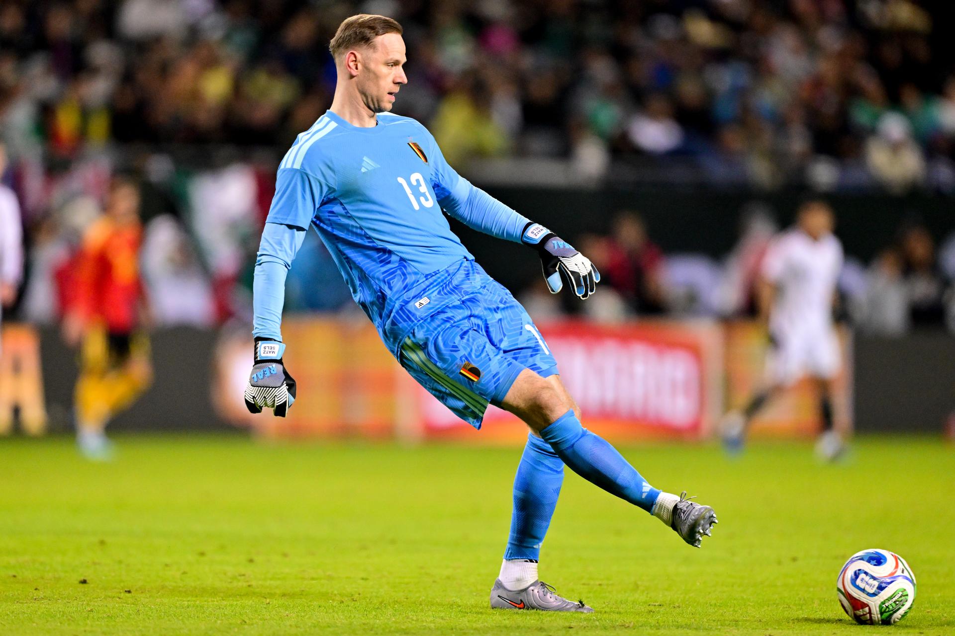 Belgium's goalkeeper Matz Sels pictured during a friendly soccer game between the Mexican national team and Belgian national soccer team Red Devils in Chicago, on Wednesday 01 April 2026, in preparation for the 2026 World Cup. BELGA PHOTO DIRK WAEM